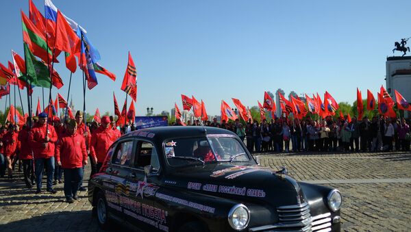 Participants in Our Great Victory motor rally welcomed in Moscow - Sputnik Србија