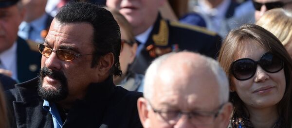 Стивен Сигал Стивен Сигал - Sputnik Србија