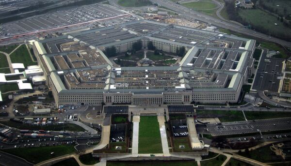 Skrivena istina o vanzemaljcima: Pentagon zvanično ugasio tajni program za NLO, ali on i dalje postoji Skrivena istina o vanzemaljcima: Pentagon zvanično ugasio tajni program za NLO, ali on i dalje postoji - Sputnik Srbija