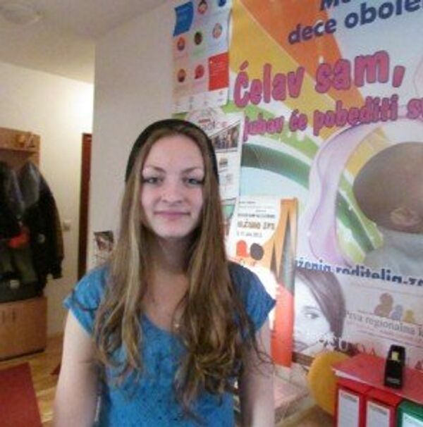 Milica Šimonović: Mi, kao mladi koji smo prošli sve to, želimo da pružimo baš vršnjačku podršku Milica Šimonović: Mi, kao mladi koji smo prošli sve to, želimo da pružimo baš vršnjačku podršku - Sputnik Srbija