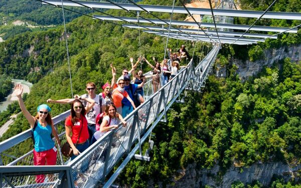 Највиши пешачки мост на свету у Сочију - Sputnik Србија