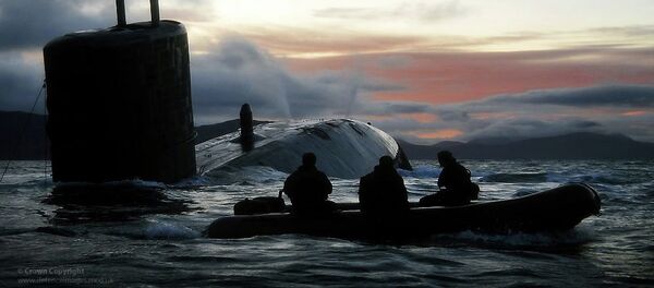Royal Navy Submarine HMS Talent Conducts Surfacing Drills in Scotland - Sputnik Србија