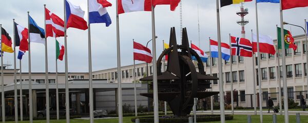 Нато заставе Нато заставе - Sputnik Србија