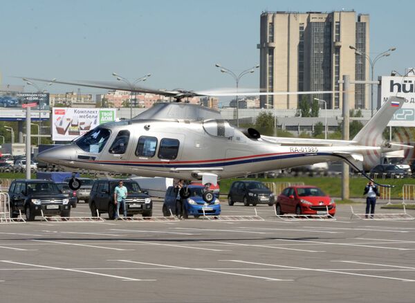 Helikopter „Avgusta AV109“, stigao za učešće na izložbi  „HelliRussia-2015“ - Sputnik Srbija