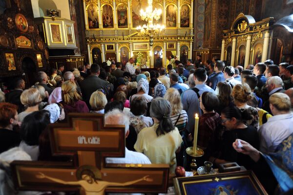 Обележавање градске славе Спасовдан у Вазнесењској цркви у Београду Обележавање градске славе Спасовдан у Вазнесењској цркви у Београду - Sputnik Србија