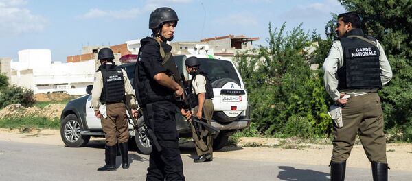 Policija u Tunisu Policija u Tunisu - Sputnik Srbija