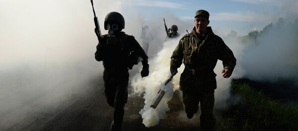 Испытания на право ношения крапового берета в Новосибирске Испытания на право ношения крапового берета в Новосибирске - Sputnik Србија