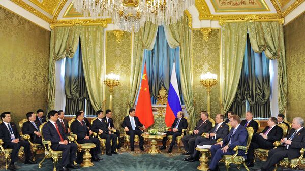 President Vladimir Putin meets with Chinese President Xi Jinping - Sputnik Србија