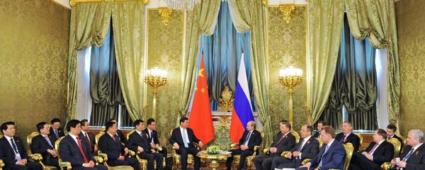 President Vladimir Putin meets with Chinese President Xi Jinping - Sputnik Srbija