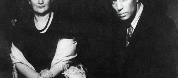 Руска песникиња Ана Ахматова и писац Борис Пастернак Руска песникиња Ана Ахматова и писац Борис Пастернак - Sputnik Србија