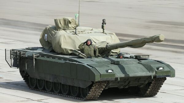 Armata borbeni tenk na pripremama za Dan pobede - Sputnik Srbija
