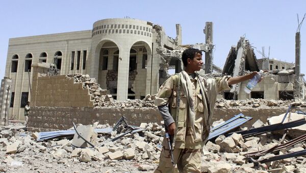 Koalicija koristila kasetne bombe tokom bombardovanja Jemena - Sputnik Srbija