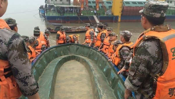Кина: Потонуо брод са 458 путника у Јангцеу - Sputnik Србија