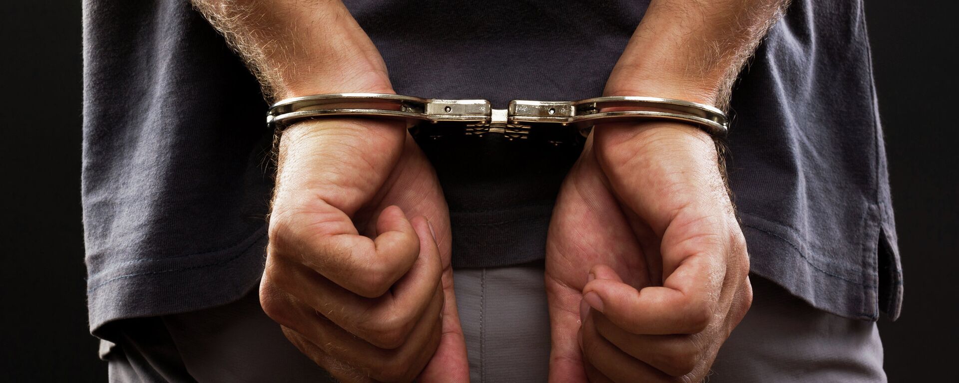 Хапшење - Sputnik Србија, 1920, 06.03.2026