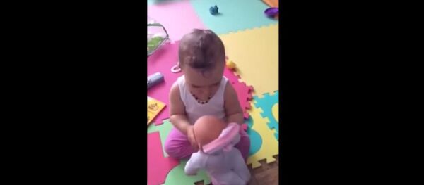 Кад беба добије бебу - Sputnik Србија