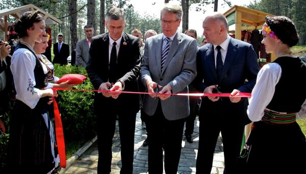 Отварање Канцеларије за сарадњу са Руском Федерацијом Отварање Канцеларије за сарадњу са Руском Федерацијом - Sputnik Србија