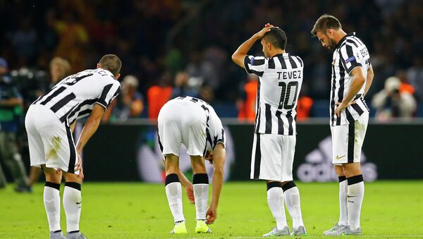Fudbaleri Juventusa nakon poraza u finalu UEFA Lige šampiona 2015. u Berlinu - Sputnik Srbija
