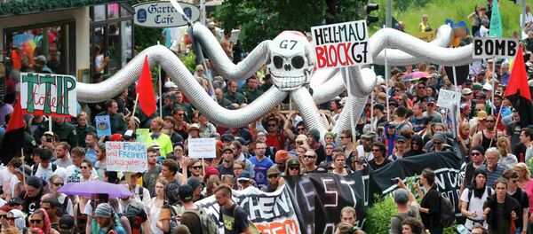 Анти-Г7 протест у Гармиш-Партенкирхену у Немачкој - Sputnik Србија