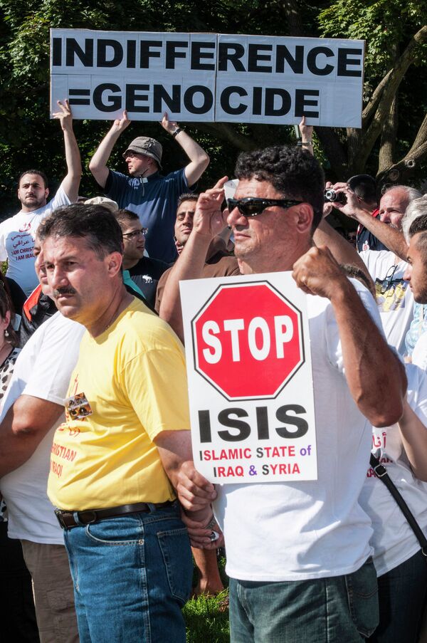 Stručnjaci se slažu da Islamska država ima ljudske, vojne i finansijske resurse, te da još dugo može da finansira rat Stručnjaci se slažu da Islamska država ima ljudske, vojne i finansijske resurse, te da još dugo može da finansira rat - Sputnik Srbija