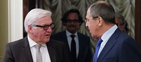 Сергеј Лавров и Франк-Валтер Штајнмајер - Sputnik Србија