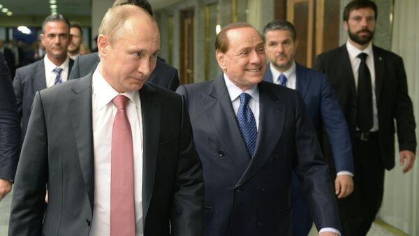 Vladimir Putin i Silvio Berluskoni - Sputnik Srbija
