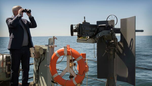 Kanadski premijer Stiven Harper na fregati u Baltičkom moru - Sputnik Srbija
