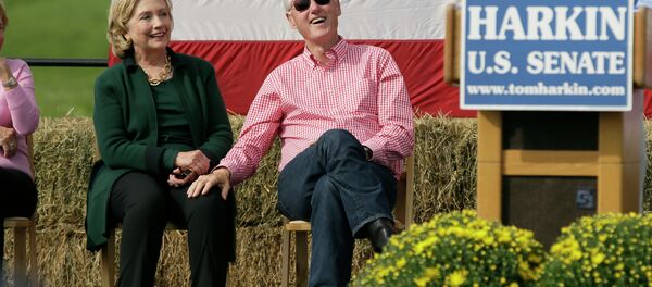 Bil i Hilari Klinton Bil i Hilari Klinton - Sputnik Srbija