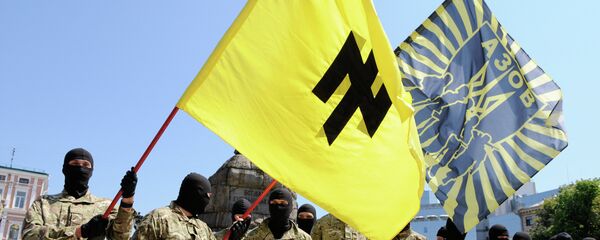 Војници Азовског батаљона полажу заклетву у Кијеву пре одласка у Донбас - Sputnik Србија