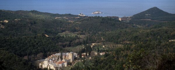 Panorama Hilandara, pogled na simbol našeg duhovnog i kulturnog identitet Panorama Hilandara, pogled na simbol našeg duhovnog i kulturnog identitet - Sputnik Srbija