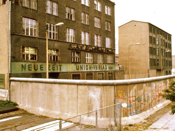 Берлински зид - симбол европских подела - Sputnik Србија