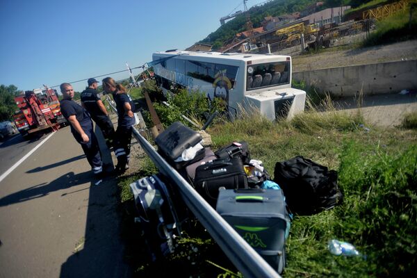 Najviše povređenih, njih 60, prebačeno je u Urgentni centar Najviše povređenih, njih 60, prebačeno je u Urgentni centar - Sputnik Srbija