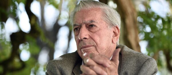 Марио Варгас Љоса Марио Варгас Љоса - Sputnik Србија
