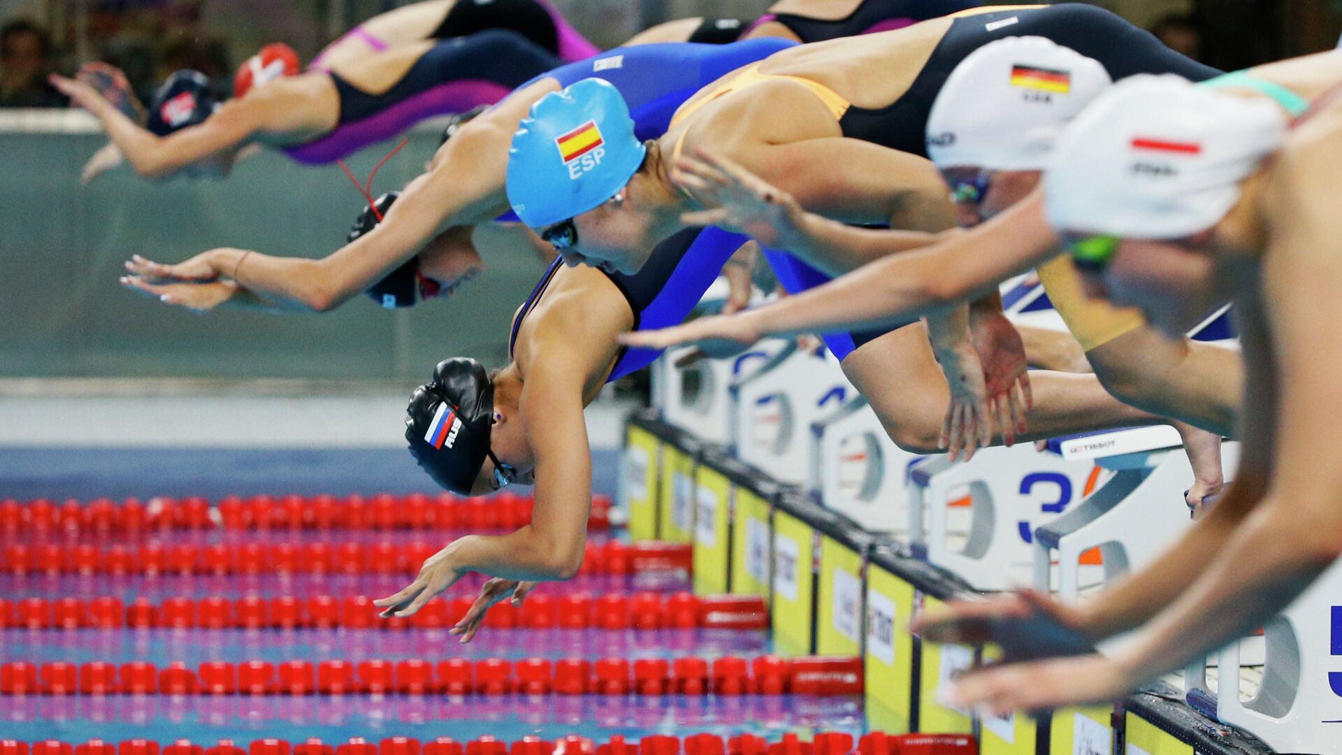 Evropske igre u Bakuu-takmičenje u plivanju za žene - Sputnik Srbija, 1920, 02.11.2021
