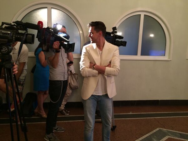 Priznanje je Bikoviću video linkom uručio reditelj Nikita Mihalkov Priznanje je Bikoviću video linkom uručio reditelj Nikita Mihalkov - Sputnik Srbija