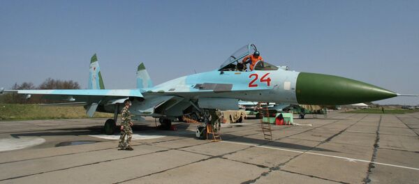 Руски авион Су-27 - Sputnik Србија