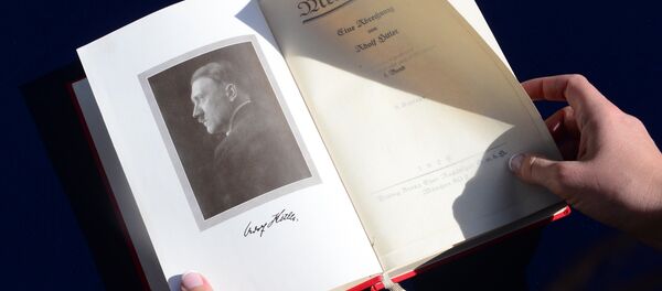 Majn Kampf - Sputnik Srbija