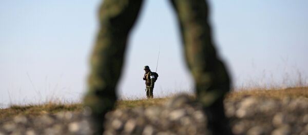 Војници у центру за обуку и граду Очамчира, Крим - Sputnik Србија