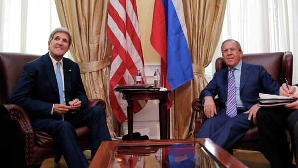 Државни секретар САД Џон Кери И Сергеј Лавров - Sputnik Србија