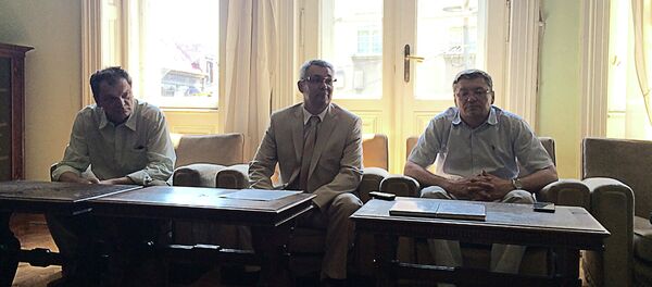 Goran Petrović, Aleksandar Novopašin i Sergej Kozlov Goran Petrović, Aleksandar Novopašin i Sergej Kozlov - Sputnik Srbija