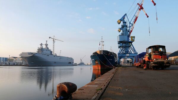 Desantni brod „Vladivostok“ klase „mistral“ - Sputnik Srbija
