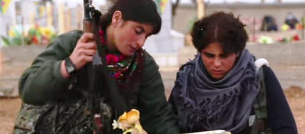 Жене-војници у курдским Наросним заштитним јединицама - Sputnik Србија