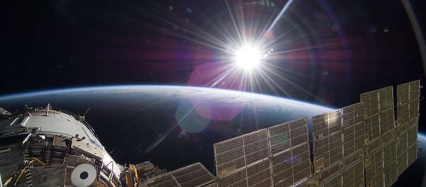 НАСА обучава пилоте за комерцијалне свемирске летове - Sputnik Србија