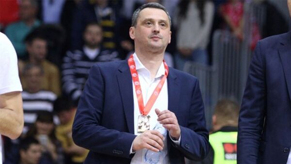 Дејан Радоњић са златном медаљом из Ниша  - Sputnik Србија