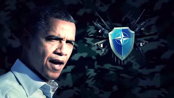 Predsednik SAD Barak Obama i logo NATO-a - Sputnik Srbija