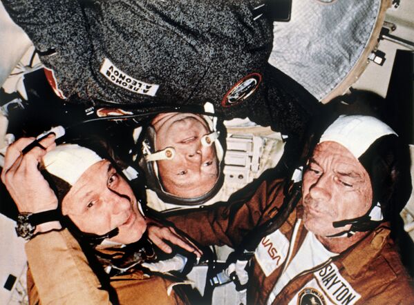 Sojuz-Apolo: 40 godina od istorijskog sovjetsko-američkog leta u svemir - Sputnik Srbija