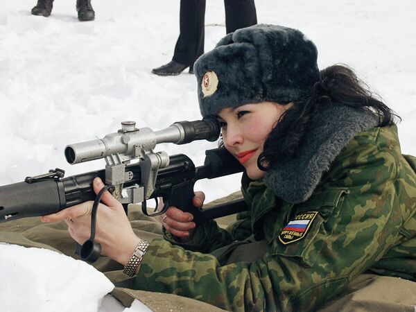 Кармин и калашњиков: жене у руским Оружаним снагама - Sputnik Србија