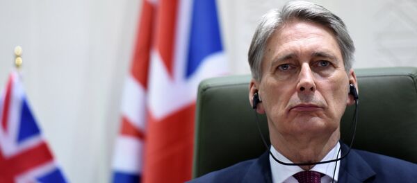 Филип Хамонд Филип Хамонд - Sputnik Србија