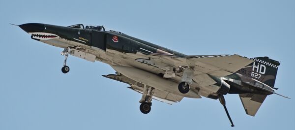 Ф-4 „фантом II“, суперсонични ловац-бомбардер - Sputnik Србија