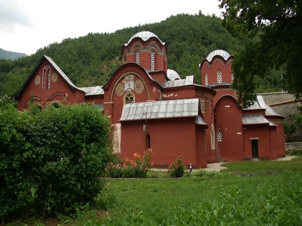 Ekskluzivno Nemački poslanik: Srbi, ne u NATO, čuvajte dušu u Crnoj Gori, ne dajte Kosovo /video/ - Sputnik Srbija