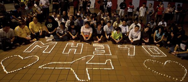 Паљење свећа Паљење свећа - Sputnik Србија